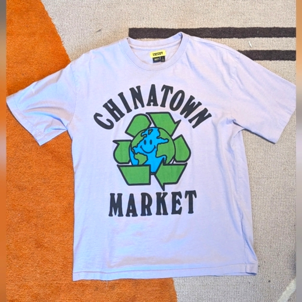 *rare* Chinatown Market purple tshirt- size large